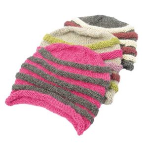 Bonnet teinture naturelle avec bandes de relief