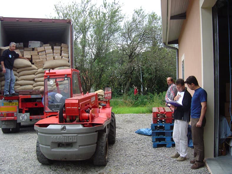 Déchargement d'un container à Montélimar