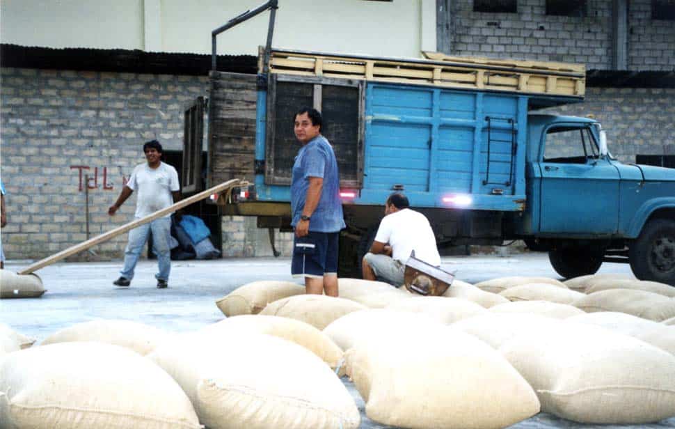 A La Merced, les sacs prêts à charger pour Lima