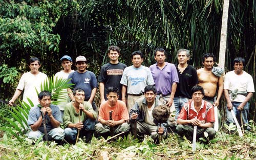 Saldac avec les producteurs pour le défrichage du terrain